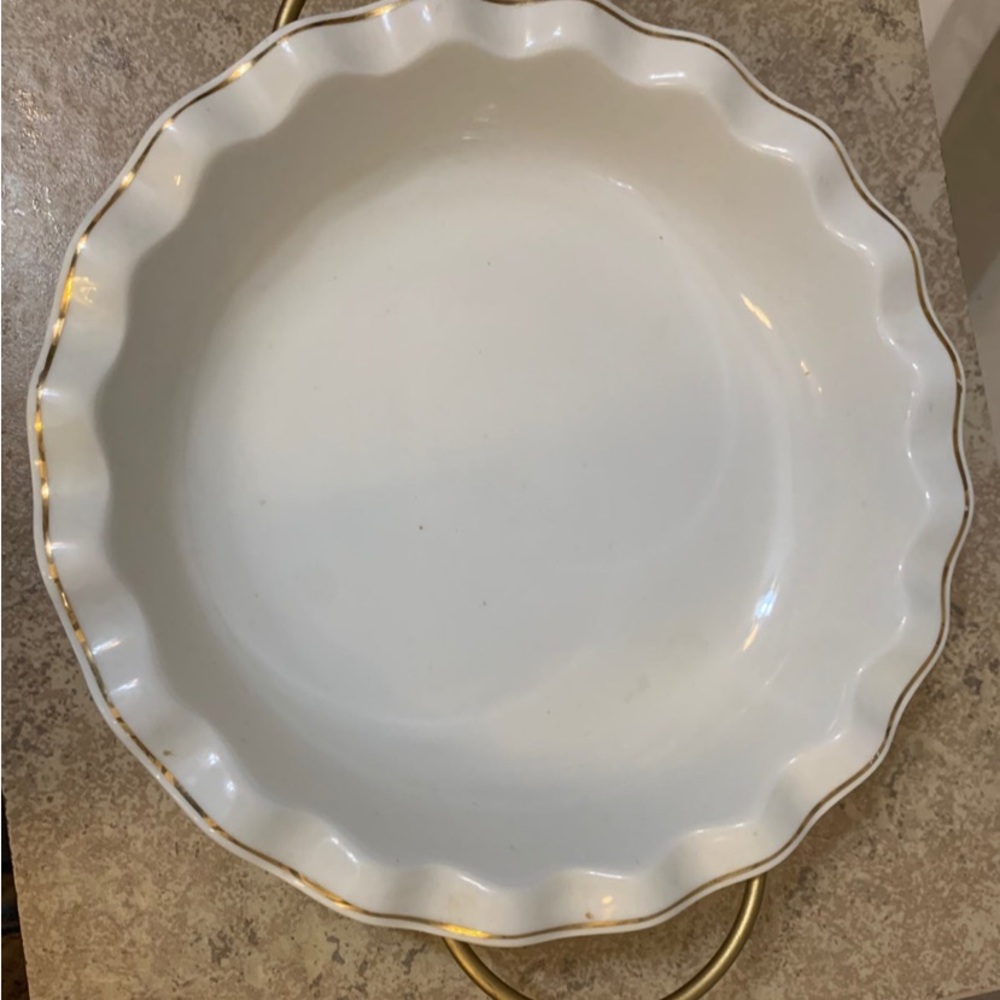 “Bali” Deep Ceramic 10” Dish Plate & 13” Gold Color Iron Plate.Holder